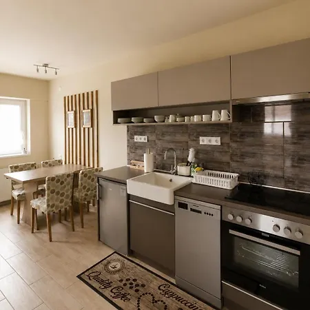Sefira Homes G Кестхей